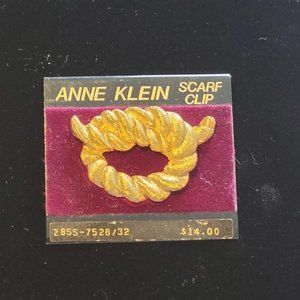 NWT Anne Klein Scarf Clip